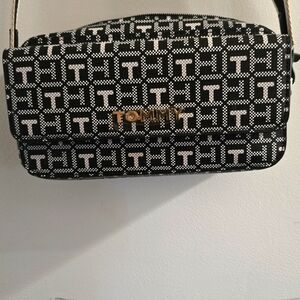 (E) Tommy Hilfiger Monogram Black and White Shoulder Bag